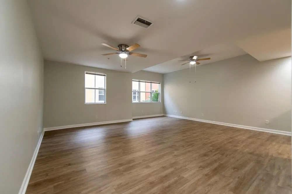 2326 Vintage Circle Lighthouse Point, FL 33064