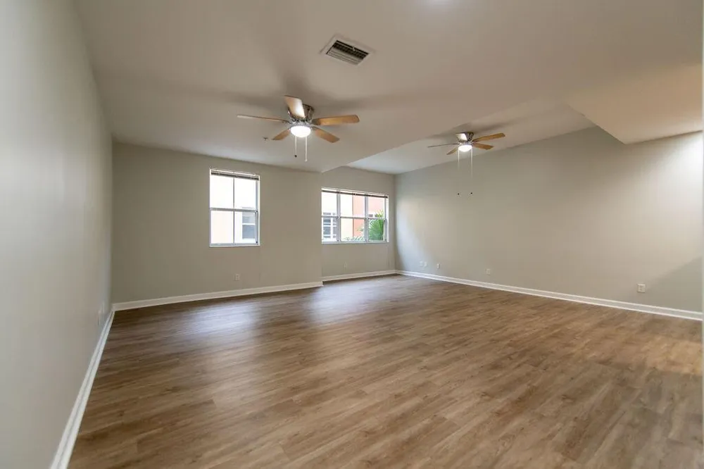 2326 Vintage Circle Lighthouse Point, FL 33064