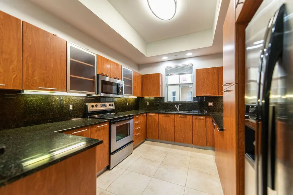 2326 Vintage Circle Lighthouse Point, FL 33064