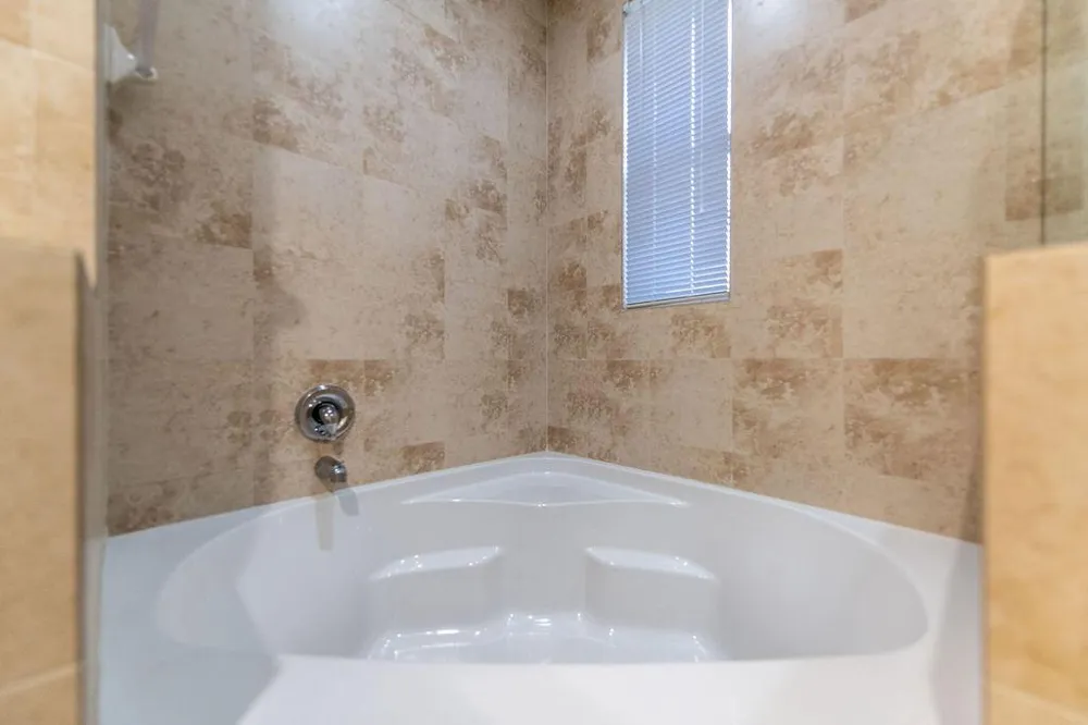 2326 Vintage Circle Lighthouse Point, FL 33064