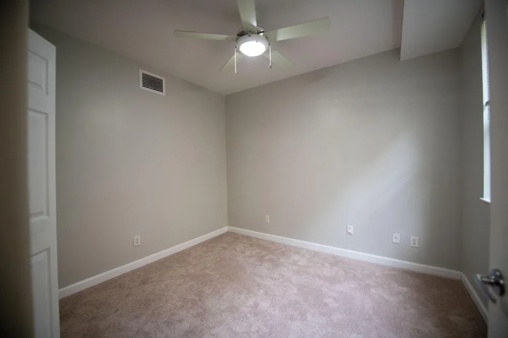 2326 Vintage Circle Lighthouse Point, FL 33064