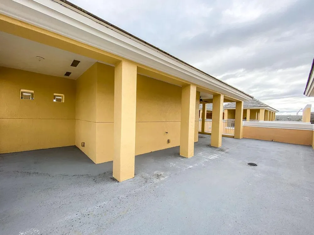 2326 Vintage Circle Lighthouse Point, FL 33064