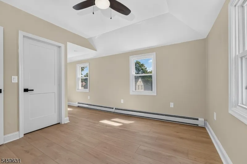 569 Congress St Phillipsburg Town, NJ 08865