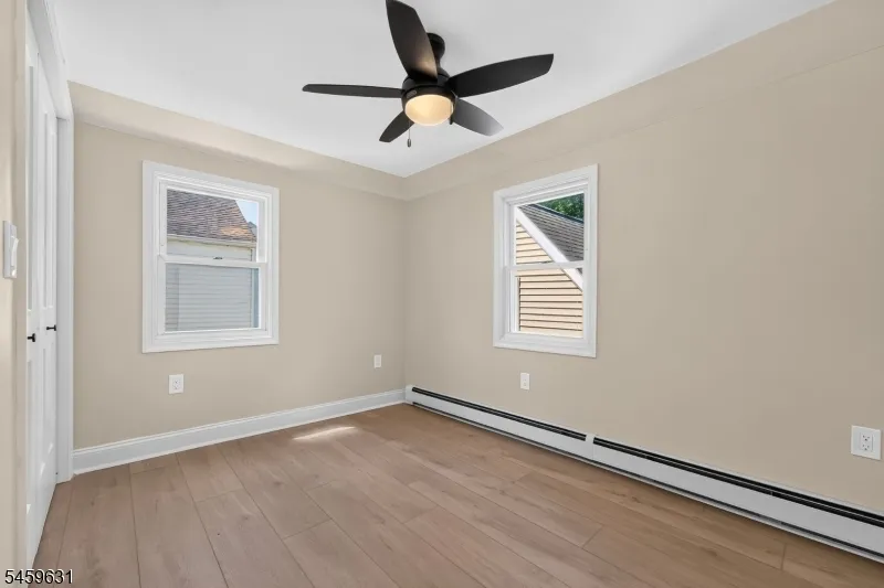 569 Congress St Phillipsburg Town, NJ 08865
