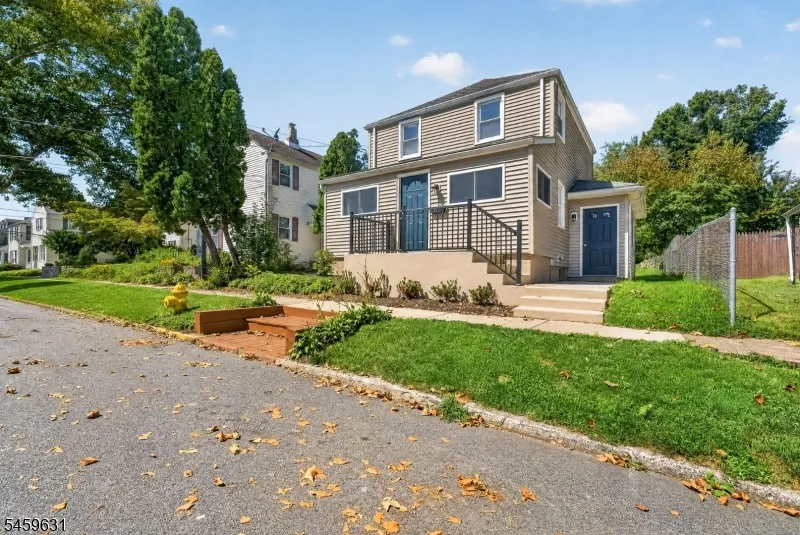 569 Congress St Phillipsburg Town, NJ 08865