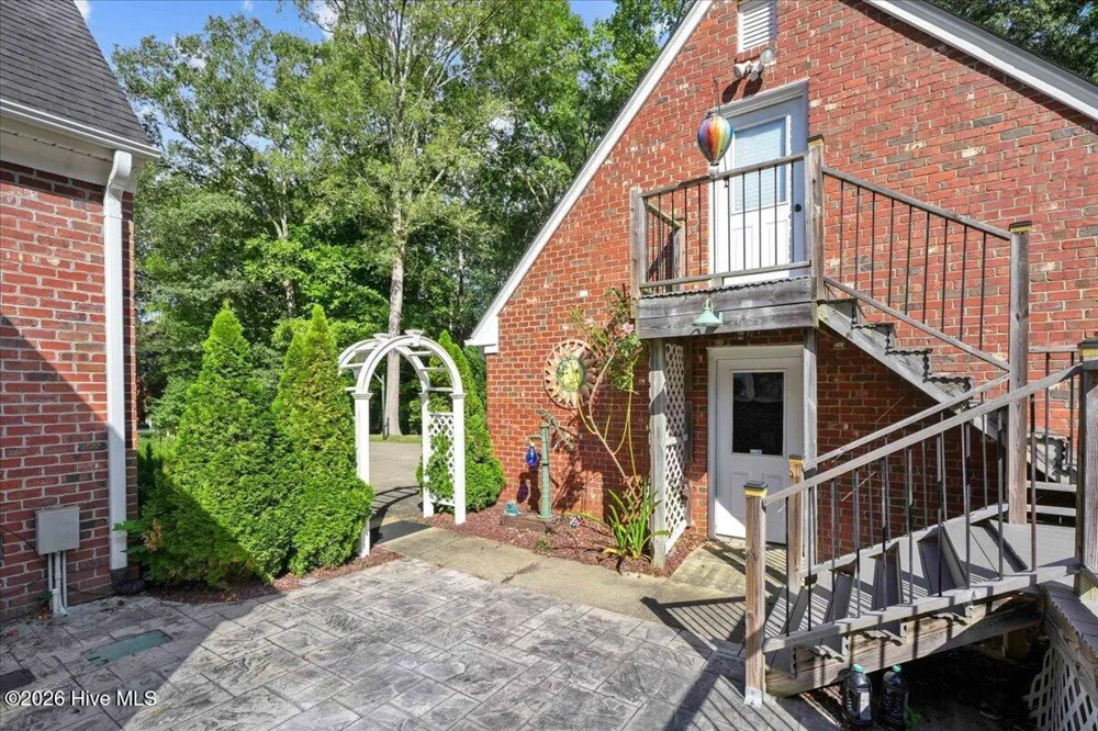 404 Barrington Drive Tarboro, NC 27886