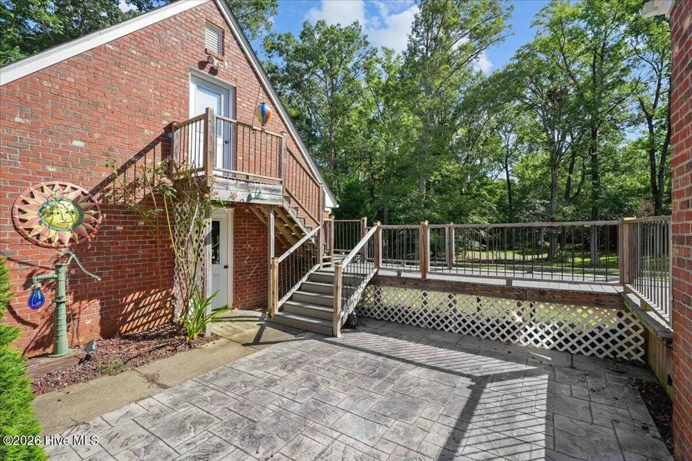 404 Barrington Drive Tarboro, NC 27886