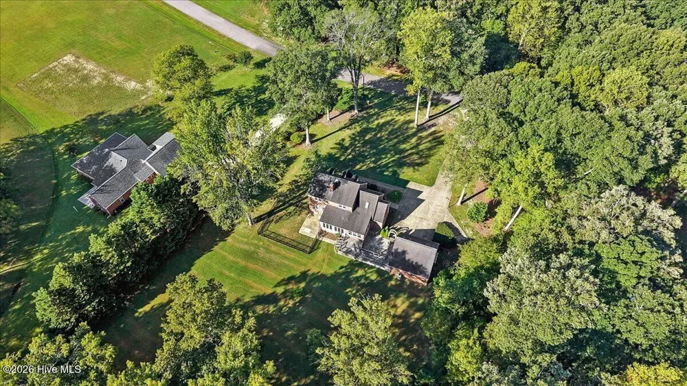 404 Barrington Drive Tarboro, NC 27886