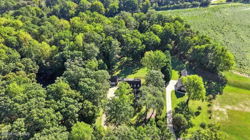 404 Barrington Drive Tarboro, NC 27886