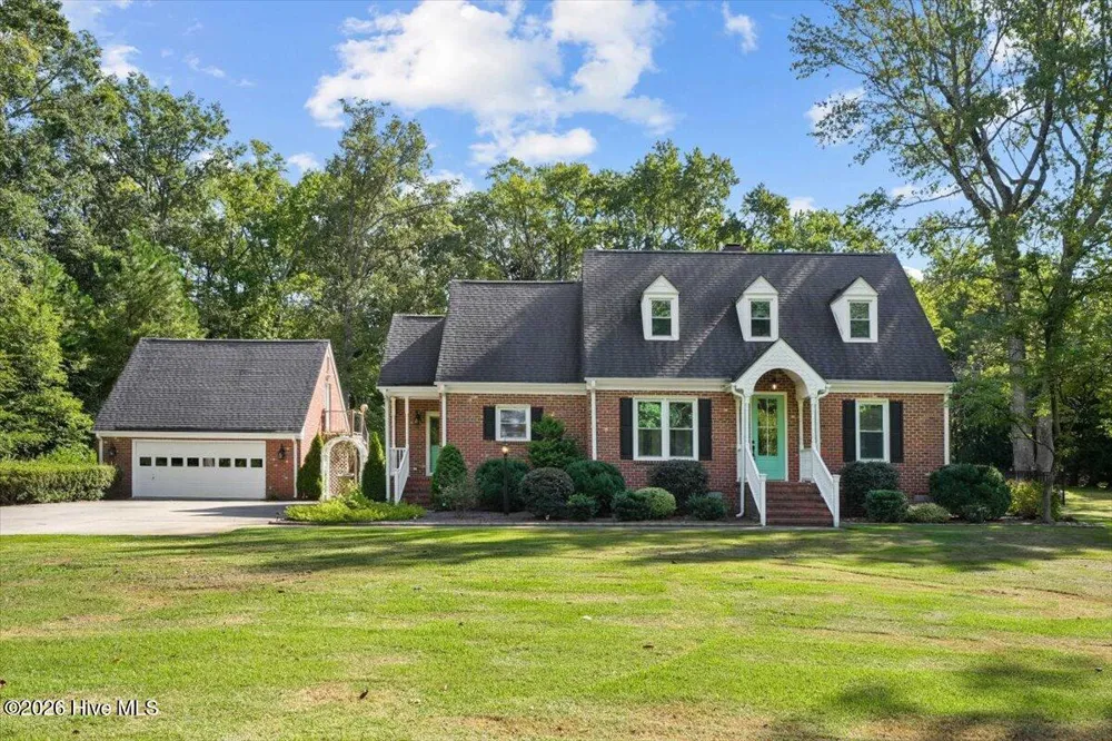404 Barrington Drive Tarboro, NC 27886
