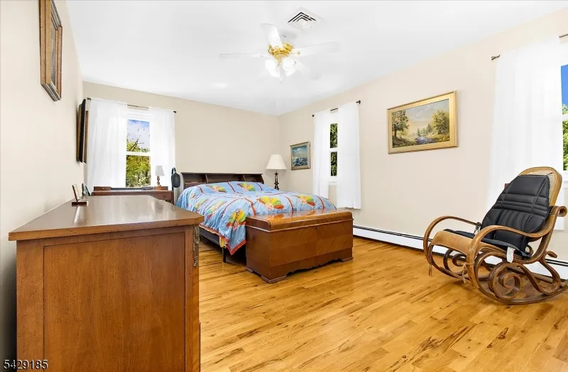 14 Lt Hooper Road Alexandria, NJ 08848