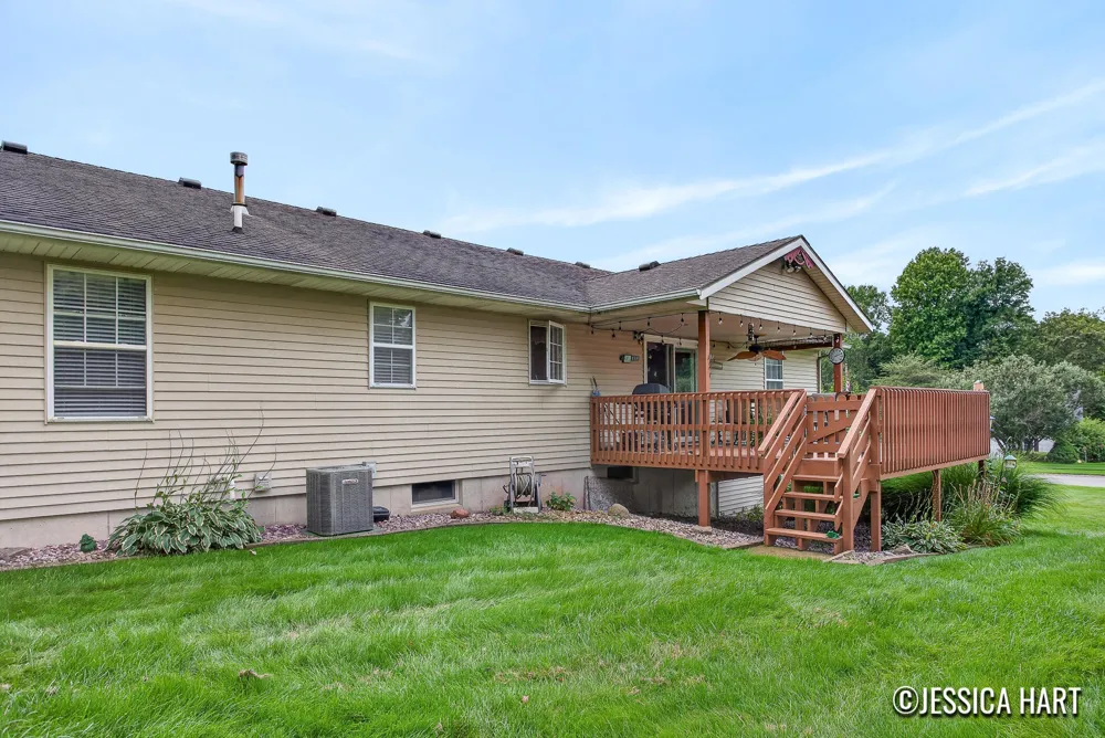 1675 Bramblewood Drive Dorr, MI 49323