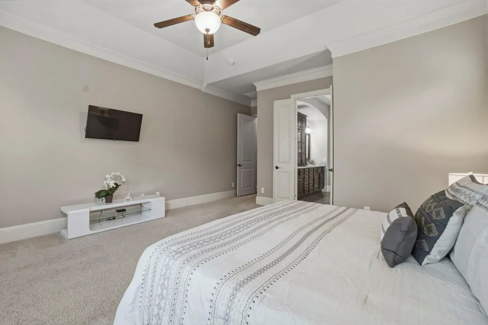 75 W Sawyer Ridge Drive The Woodlands, TX 77389