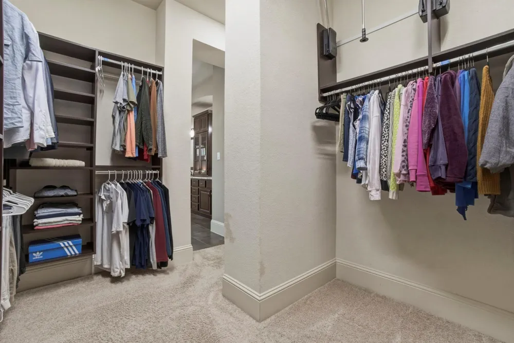 75 W Sawyer Ridge Drive The Woodlands, TX 77389