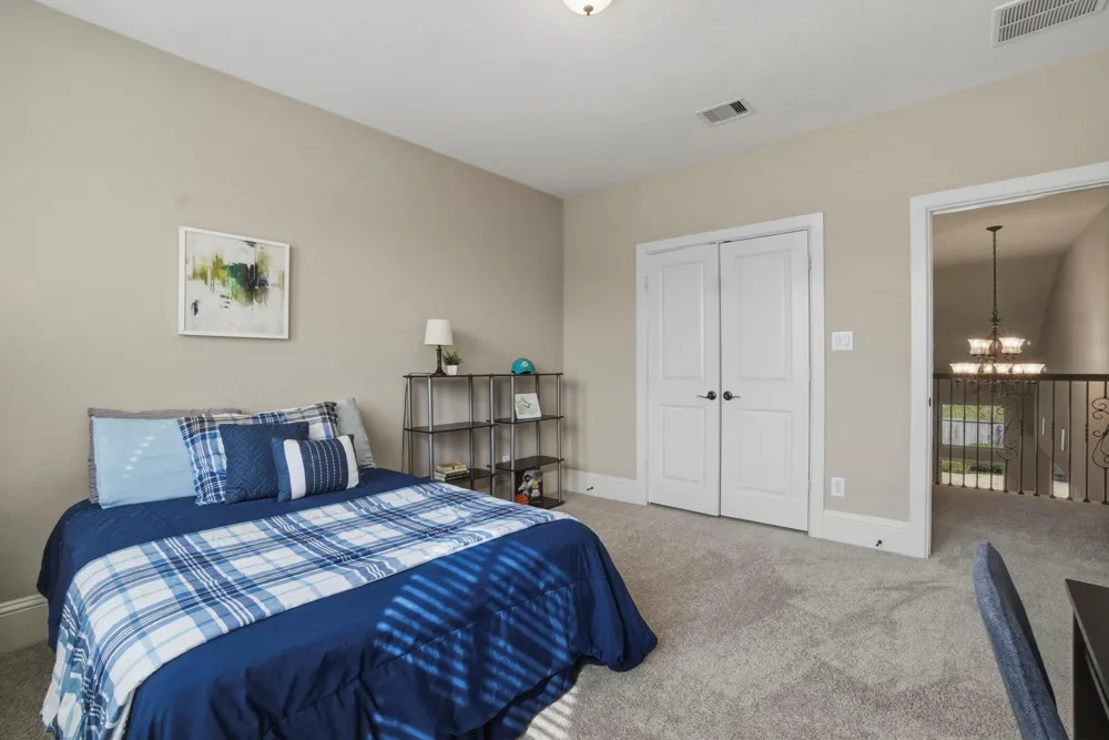 75 W Sawyer Ridge Drive The Woodlands, TX 77389
