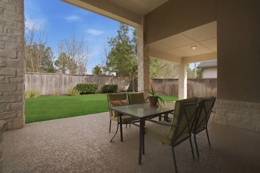 75 W Sawyer Ridge Drive The Woodlands, TX 77389