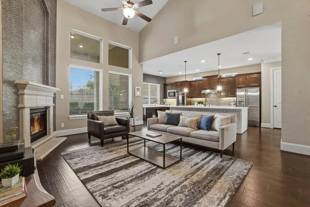 75 W Sawyer Ridge Drive The Woodlands, TX 77389