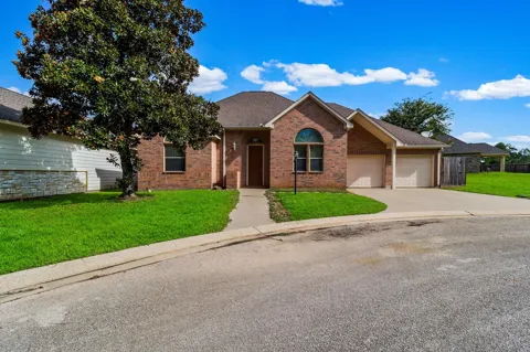 104 Sunset Court