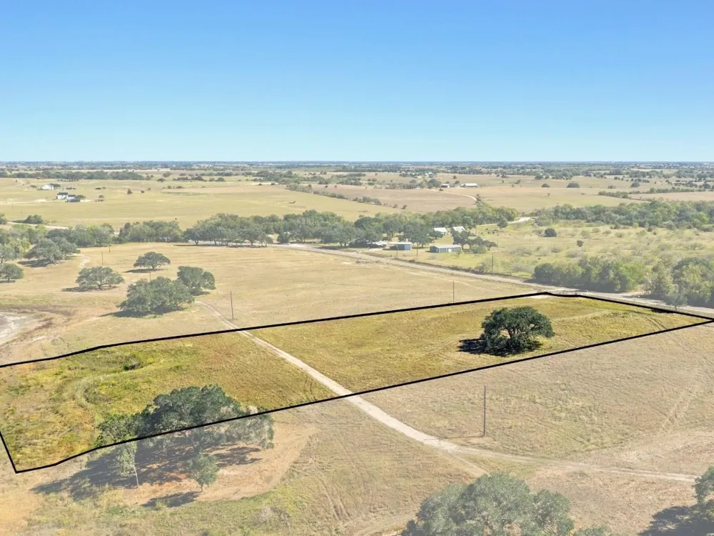 3061 Fm 956 Schulenburg, TX 78956