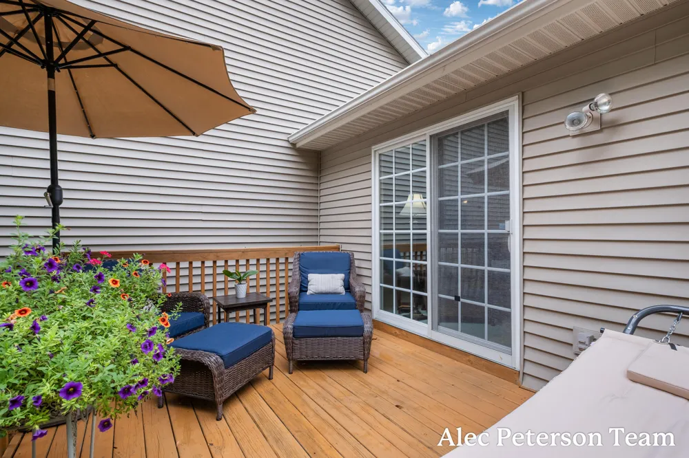 1544 Beechtree Commons Grand Haven City, MI 49417