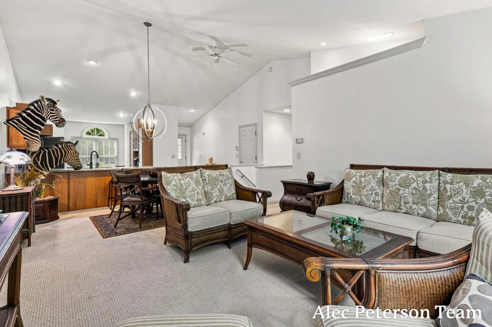 1544 Beechtree Commons Grand Haven City, MI 49417