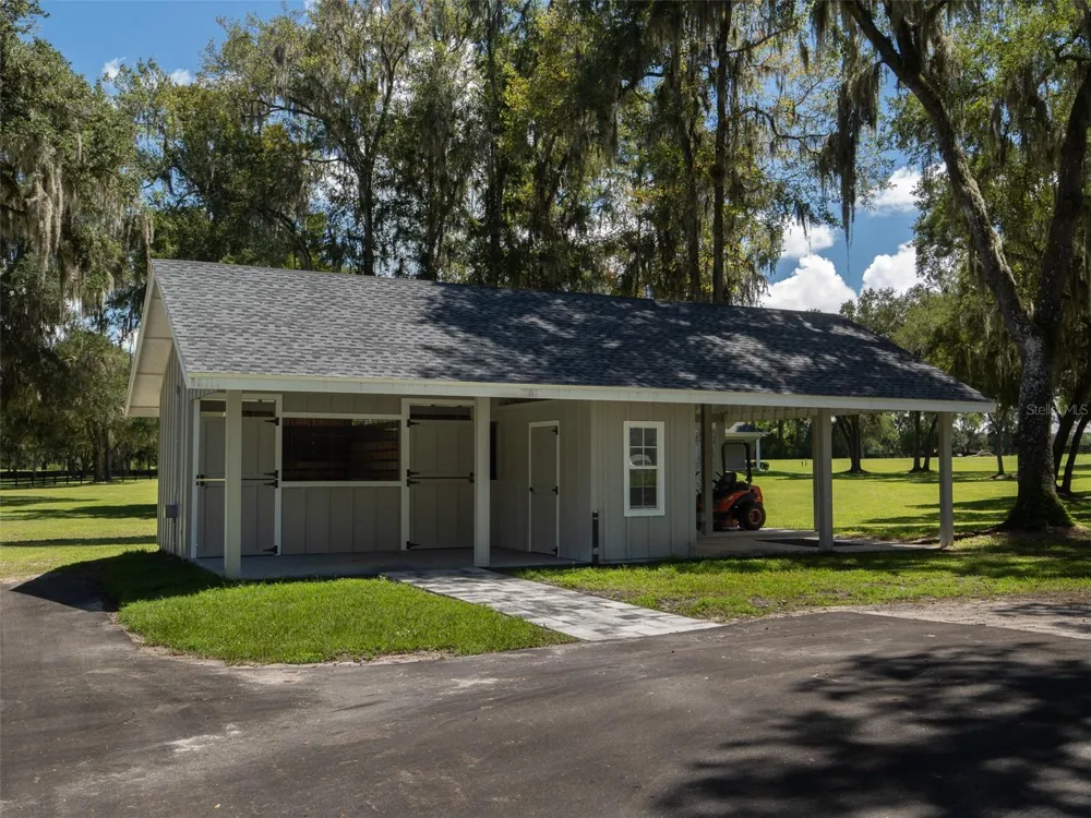 7970 NW 120TH STREET Reddick, FL 32686
