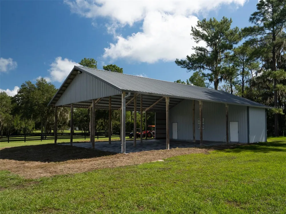 7970 NW 120TH STREET Reddick, FL 32686