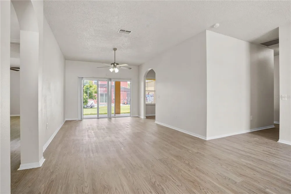 196 AURELIA COURT Kissimmee, FL 34758