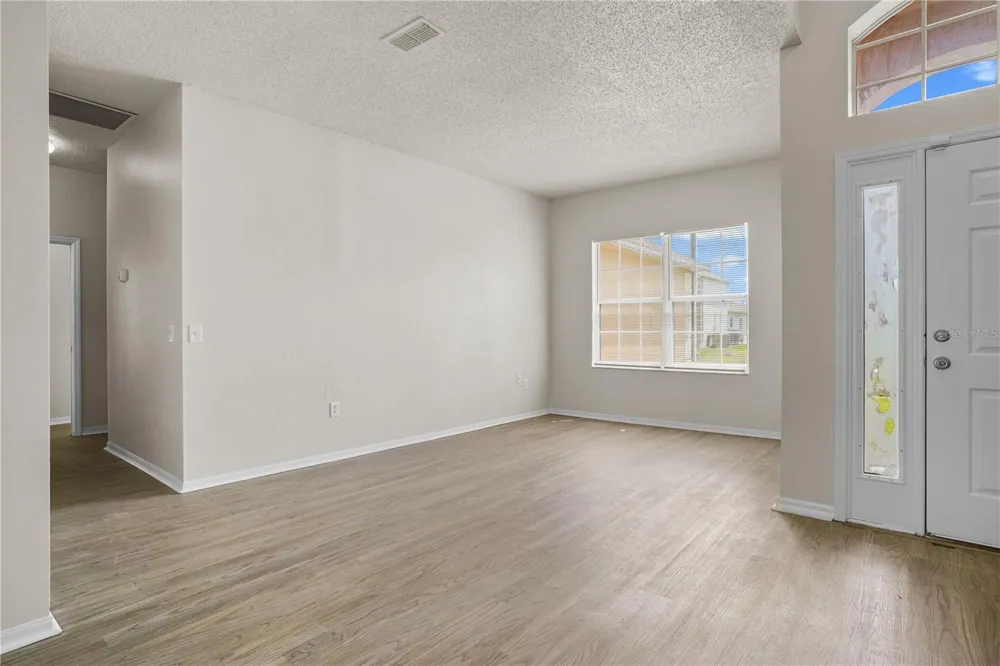 196 AURELIA COURT Kissimmee, FL 34758