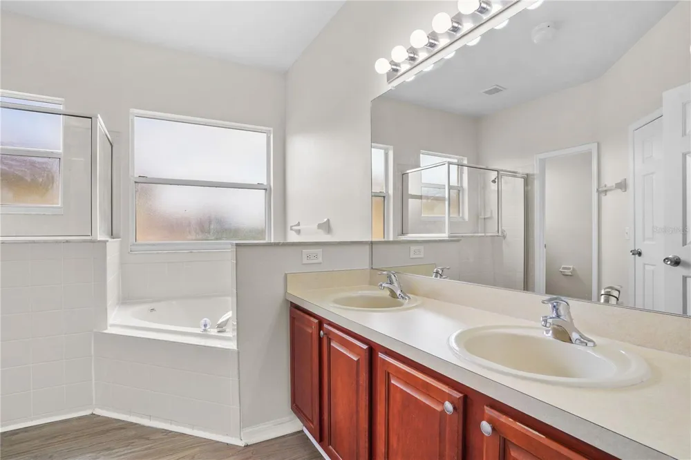 196 AURELIA COURT Kissimmee, FL 34758