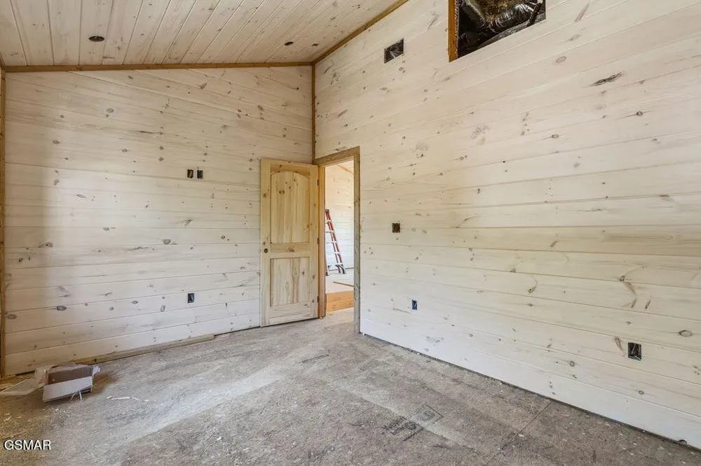 3004 Crestview Court Sevierville, TN 37862
