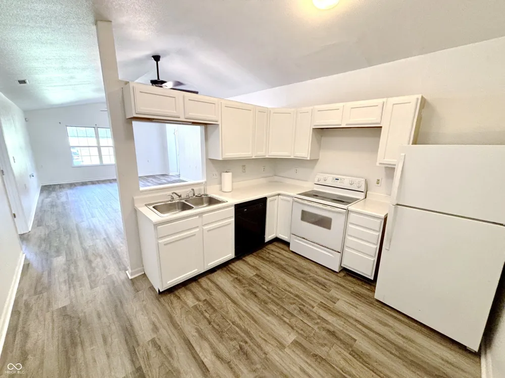 10954 Cape Coral Lane Indianapolis, IN 46229