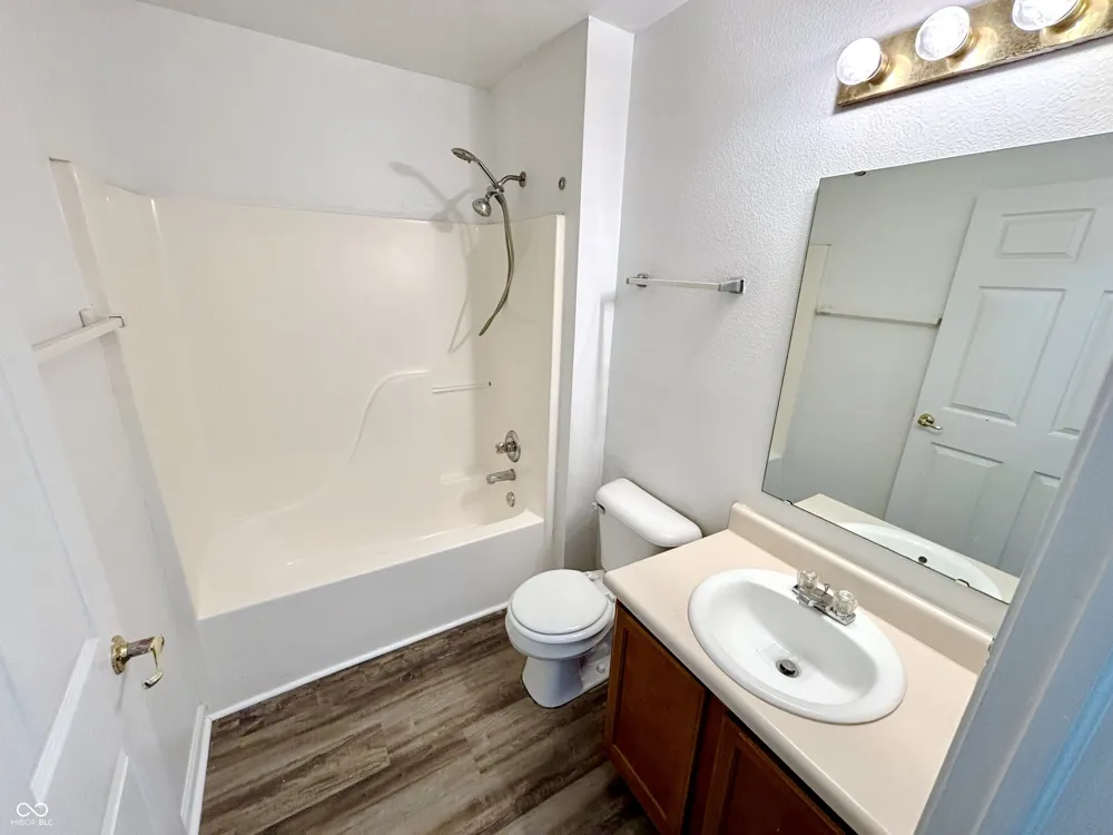 10954 Cape Coral Lane Indianapolis, IN 46229