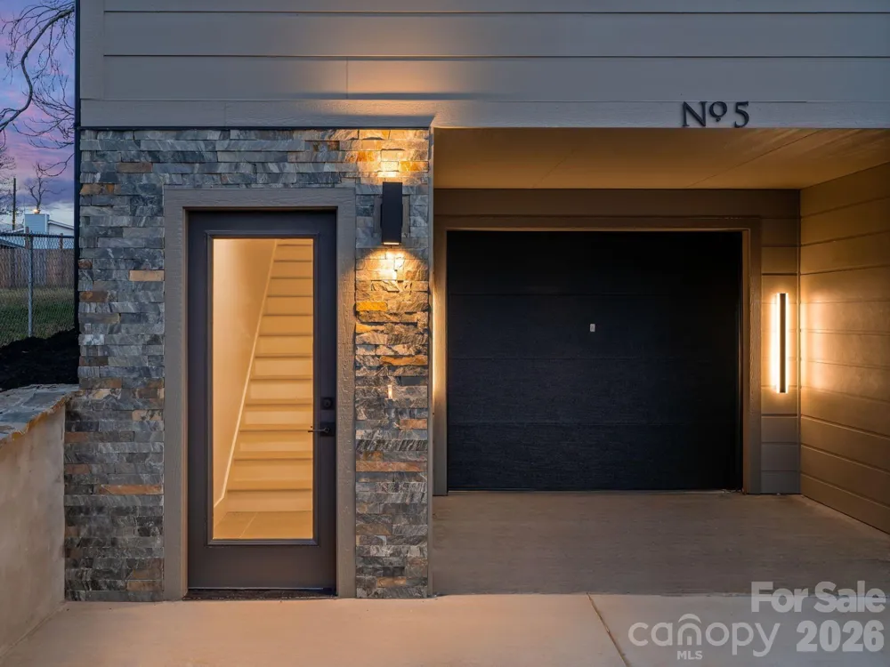 13 Gudger Road Asheville, NC 28806