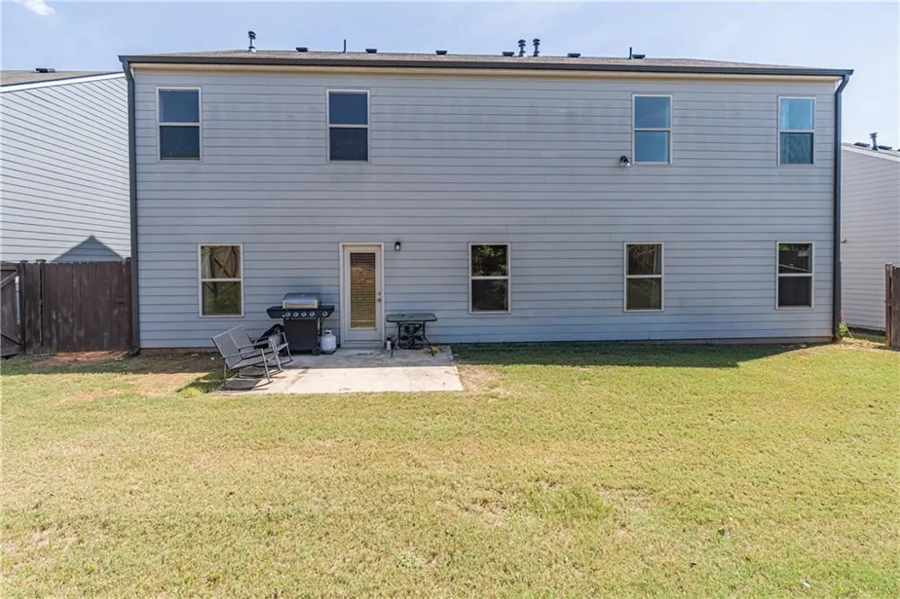 103 Creekside Bluff Way Auburn, GA 30011
