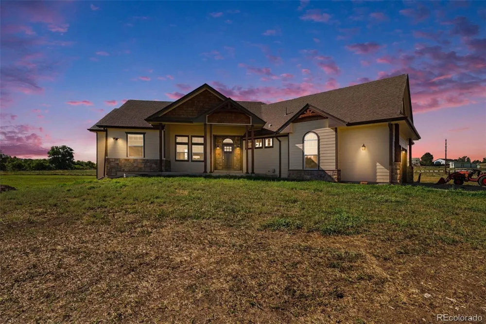 2886 Running Brook Road Elizabeth, CO 80107