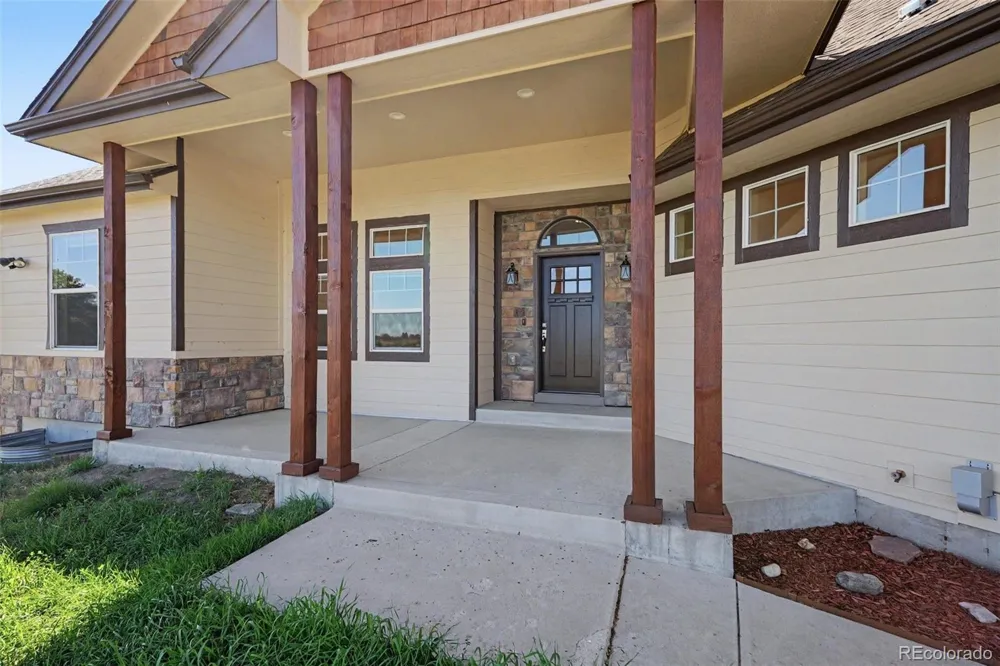 2886 Running Brook Road Elizabeth, CO 80107