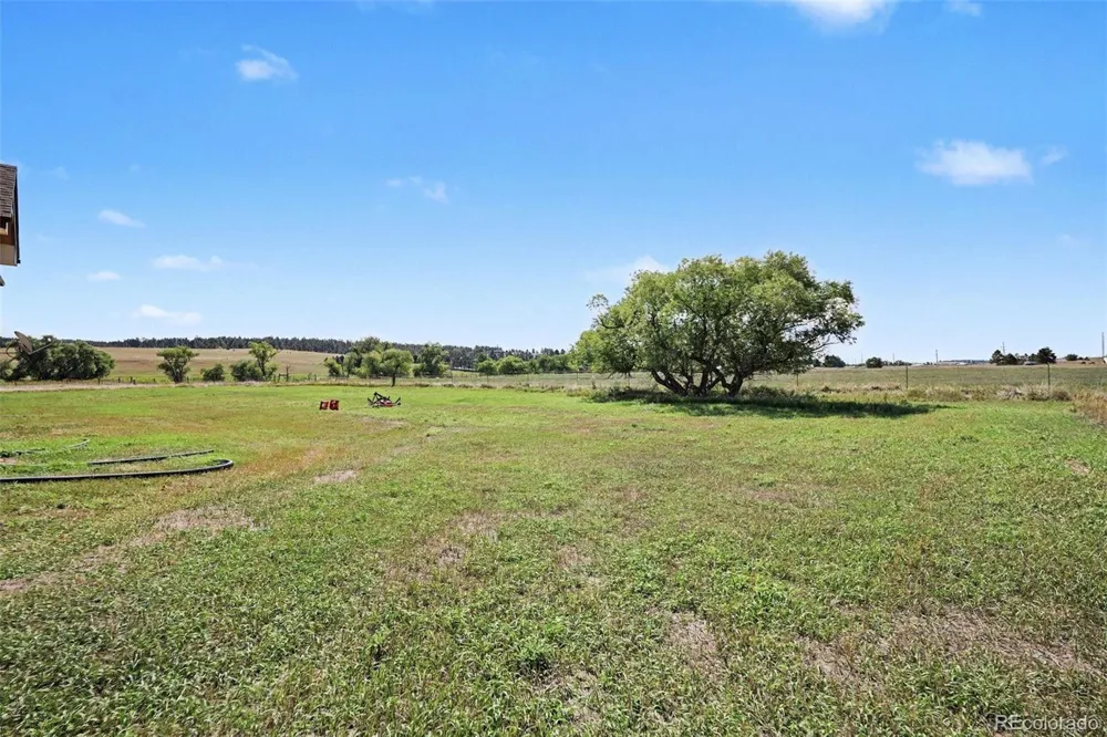 2886 Running Brook Road Elizabeth, CO 80107