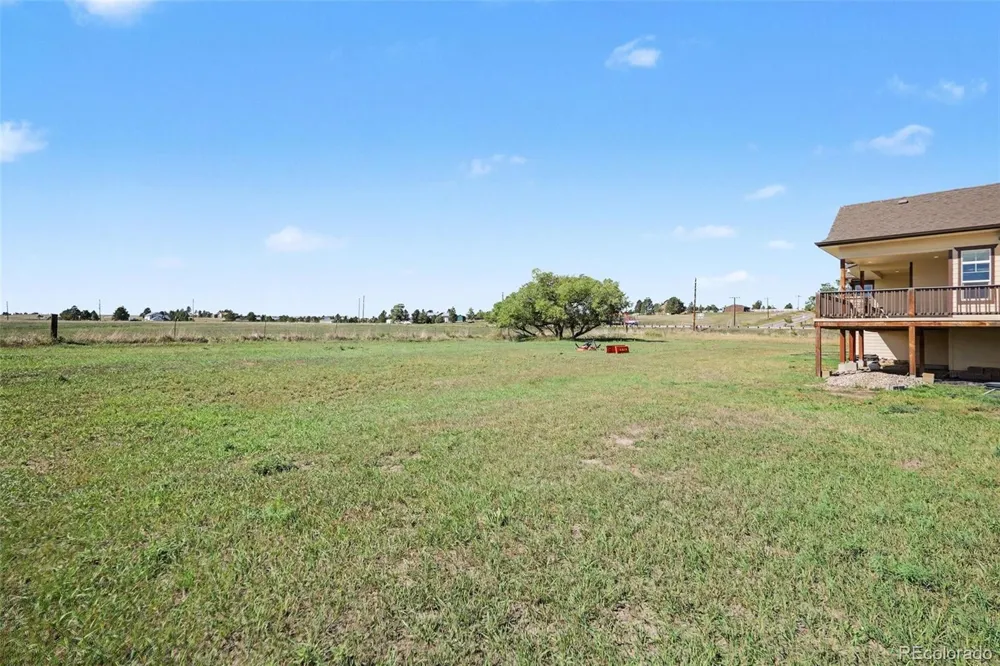 2886 Running Brook Road Elizabeth, CO 80107