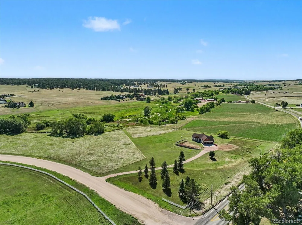 2886 Running Brook Road Elizabeth, CO 80107