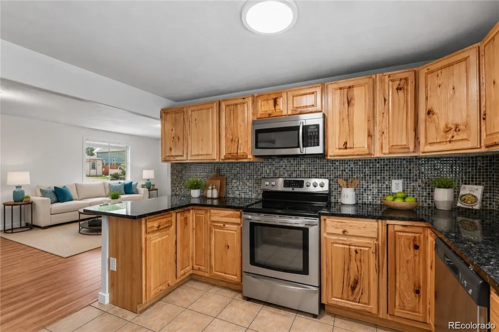 24 E 5th Avenue Longmont, CO 80504