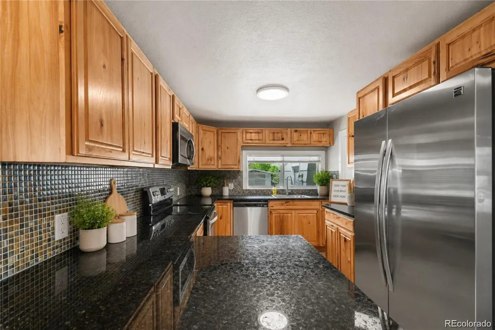 24 E 5th Avenue Longmont, CO 80504