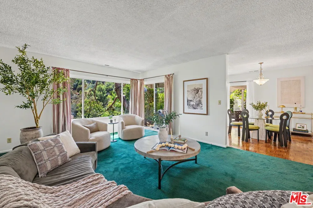 7554 Devista Drive Los Angeles, CA 90046