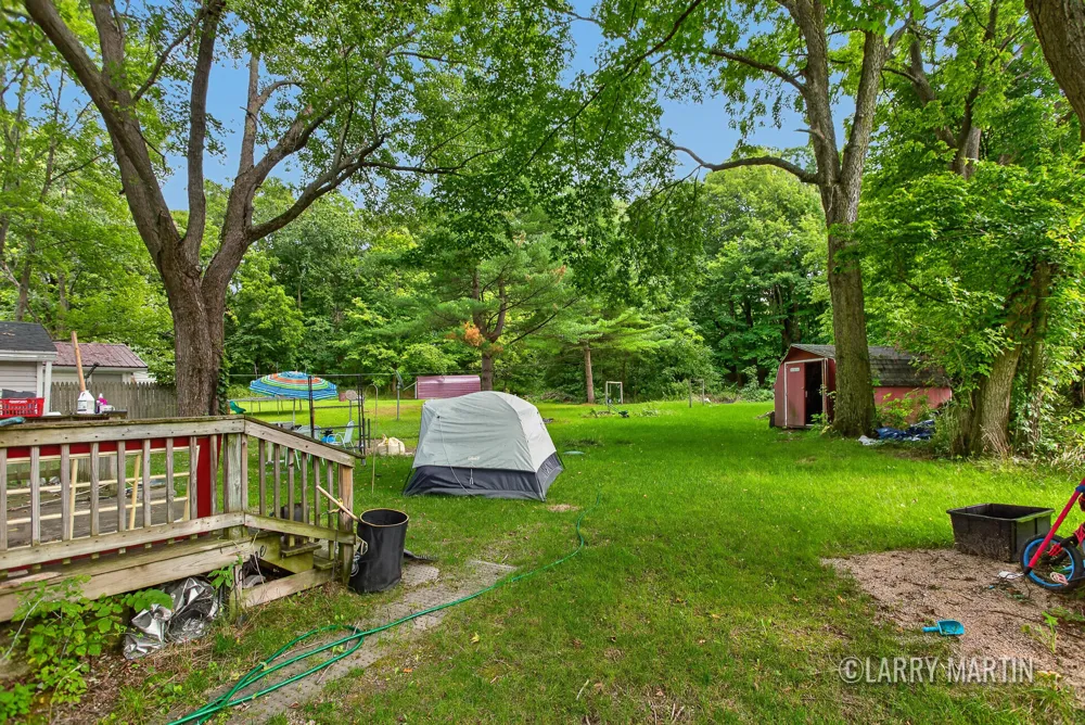 37 Thornapple Lake Road Nashville, MI 49073