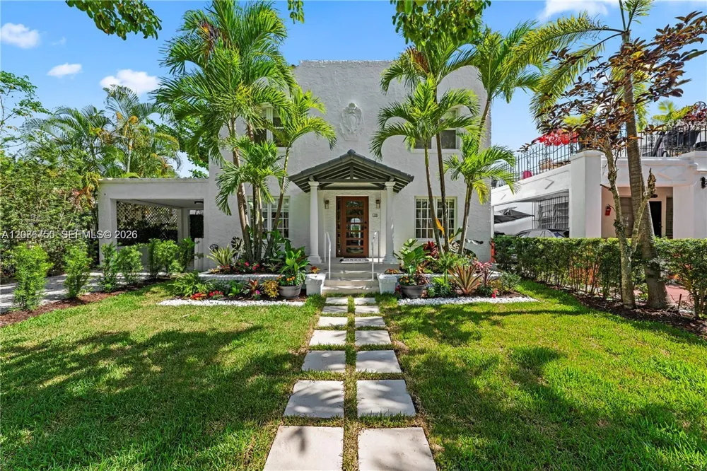 178 NE 45th St Miami, FL 33137