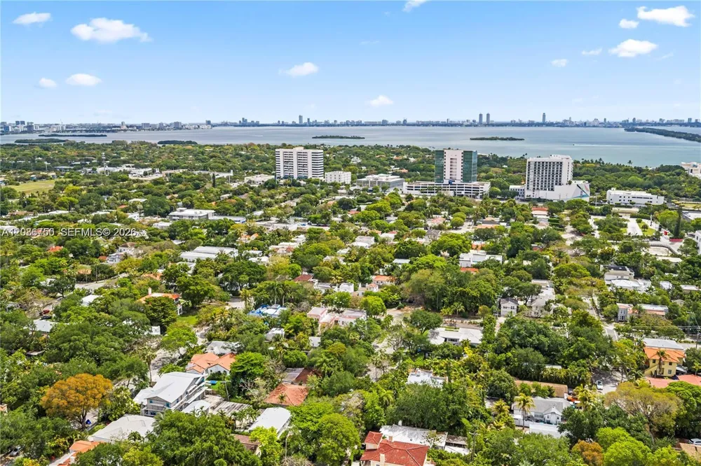 178 NE 45th St Miami, FL 33137