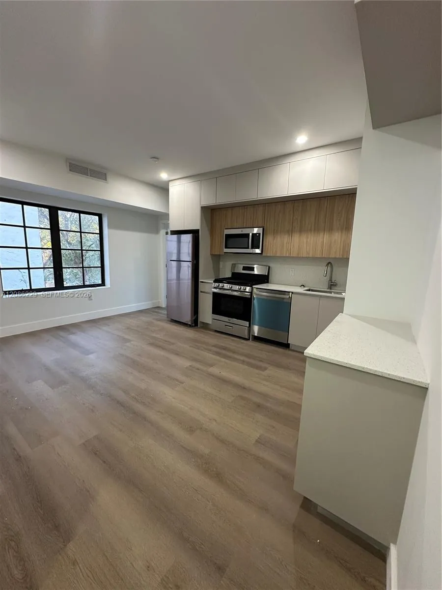 1619 Jefferson Ave #102 Miami Beach, FL 33139