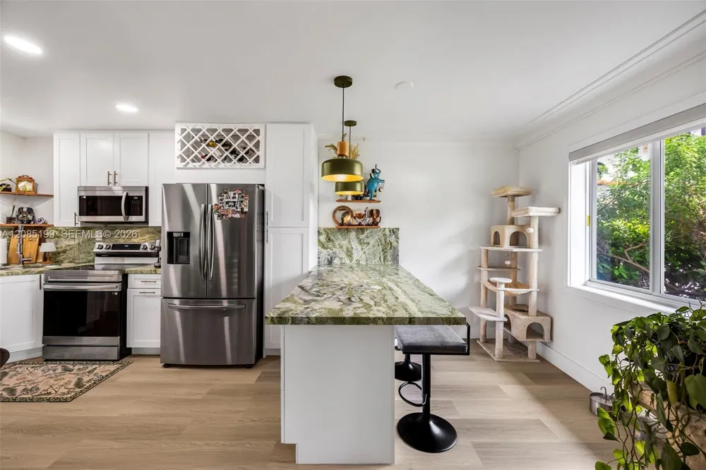 3690 SW 9th Ter Miami, FL 33135