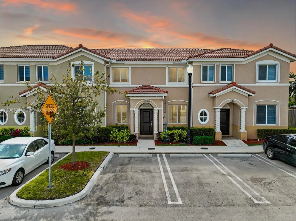 1040 SE 24th Ave Homestead, FL 33035