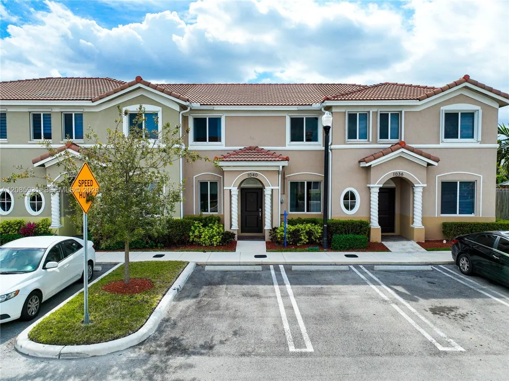1040 SE 24th Ave Homestead, FL 33035
